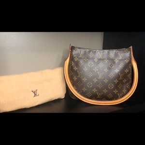 🌺SOLD🌺 Louis Vuitton Looping Handbag
